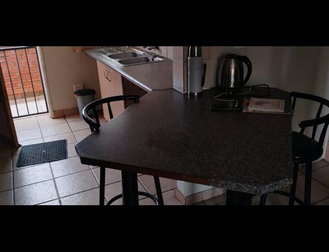 2 BEDROOM APARTMENT FOR SALE IN THE ORCHARDS